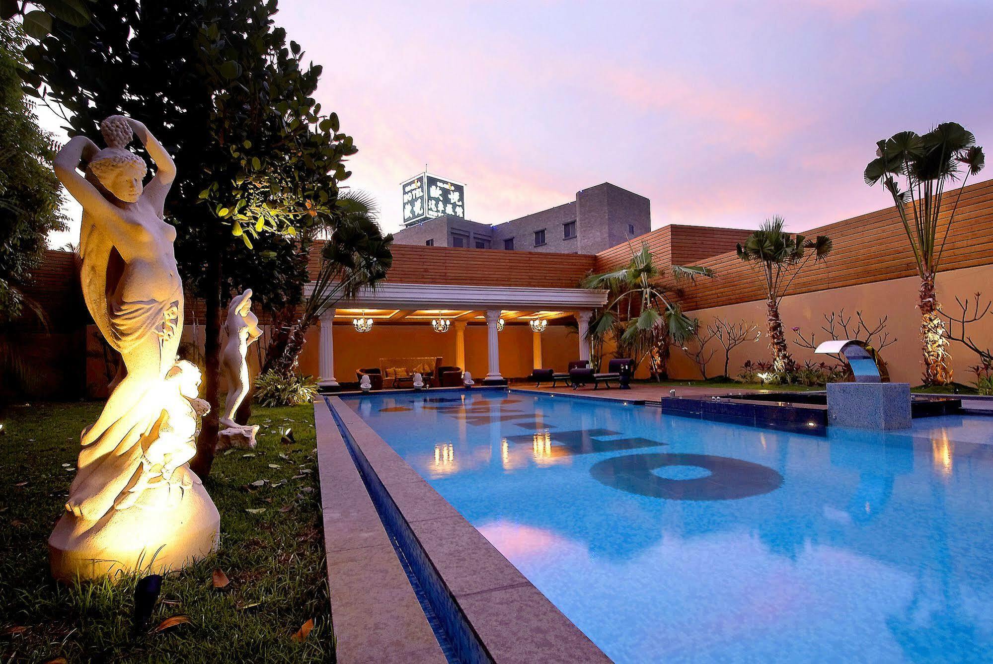 All-Ur Boutique Motel-Ping Tung Branch Pingtung Exterior foto